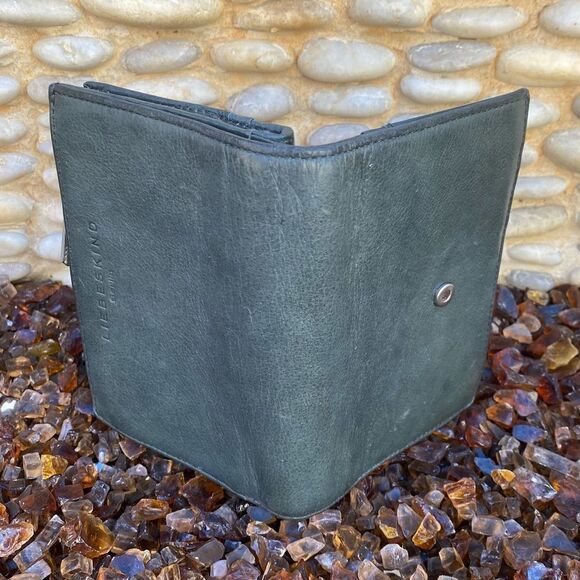 Liebeskind Berlin Forest Green Leather Wallet. - Picture 5 of 10